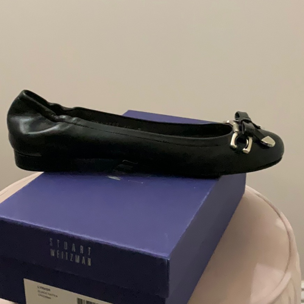 Stuart Weitzman Black Leather Flat - Picture 4 of 7